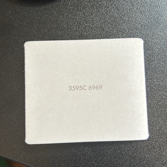 Authentic Gucci Shoulder Bag - Picture 16 of 16